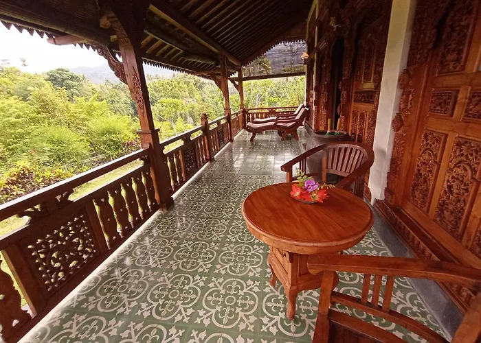 Hotel Shanti Natural Panorama View Singaraja