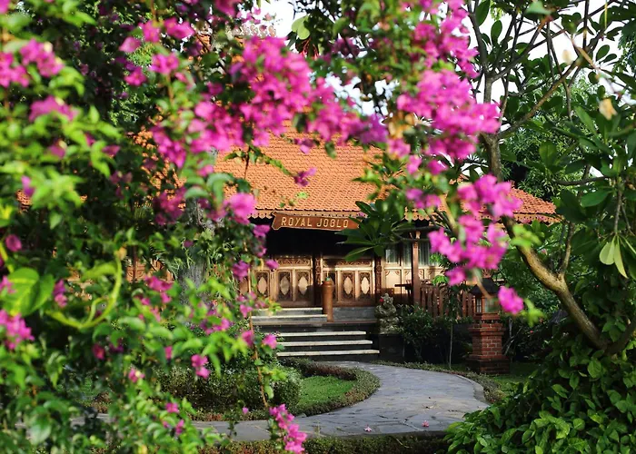 Shanti Natural Panorama View 5* Singaraja
