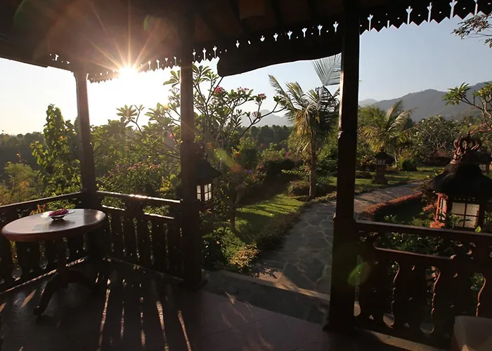 Shanti Natural Panorama View 5* Singaraja