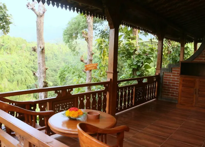 Shanti Natural Panorama View 5* Singaraja